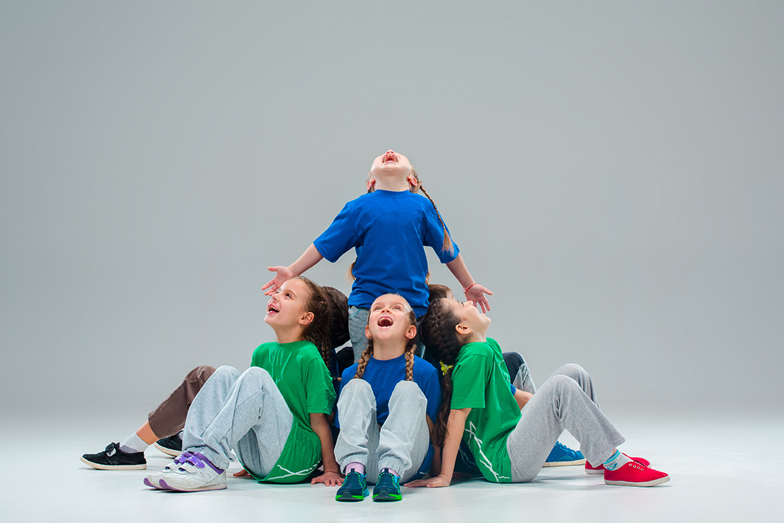 kids-dance-school-ballet-hiphop-street-funky-and-modern-dancers